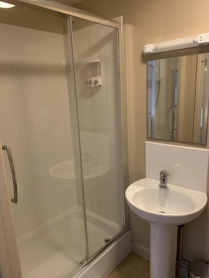 Railway Inn Malvern Wells Zimmer foto